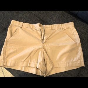 Sunkissed Khaki Gap shorts